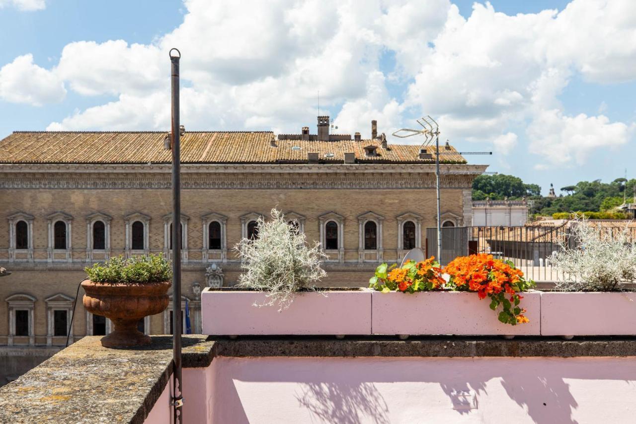 Апартаменты Iflat Penthouse In Campo De' Fiori Рим Экстерьер фото